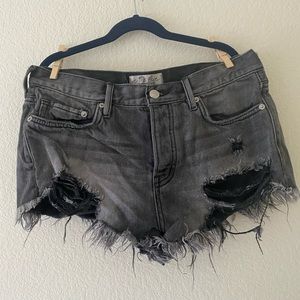 We The Free Black Denim Distressed Shorts, Sz 26